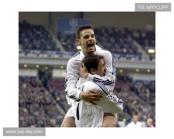 莫伦特斯直言皇马战术不当：过度依赖球星个人能力